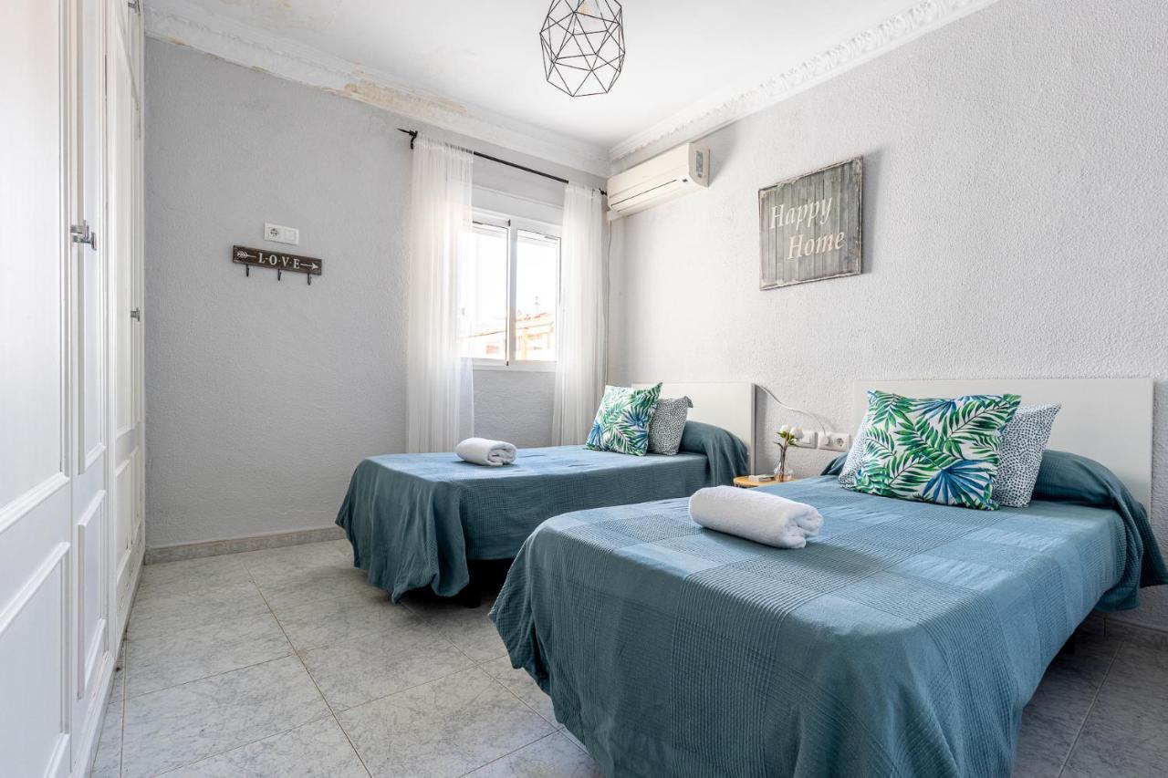 Pureza Dreams De Sevilla Oasis En Triana Exterior photo